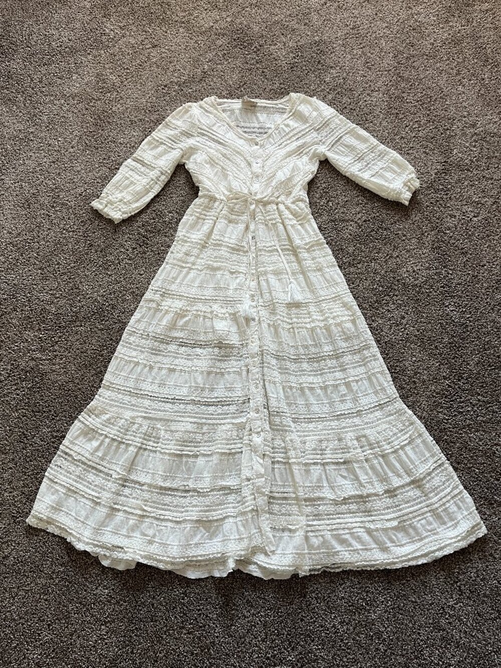 A Collective Story Maxi Dress White Lace Button Front Tassels Boho Medium